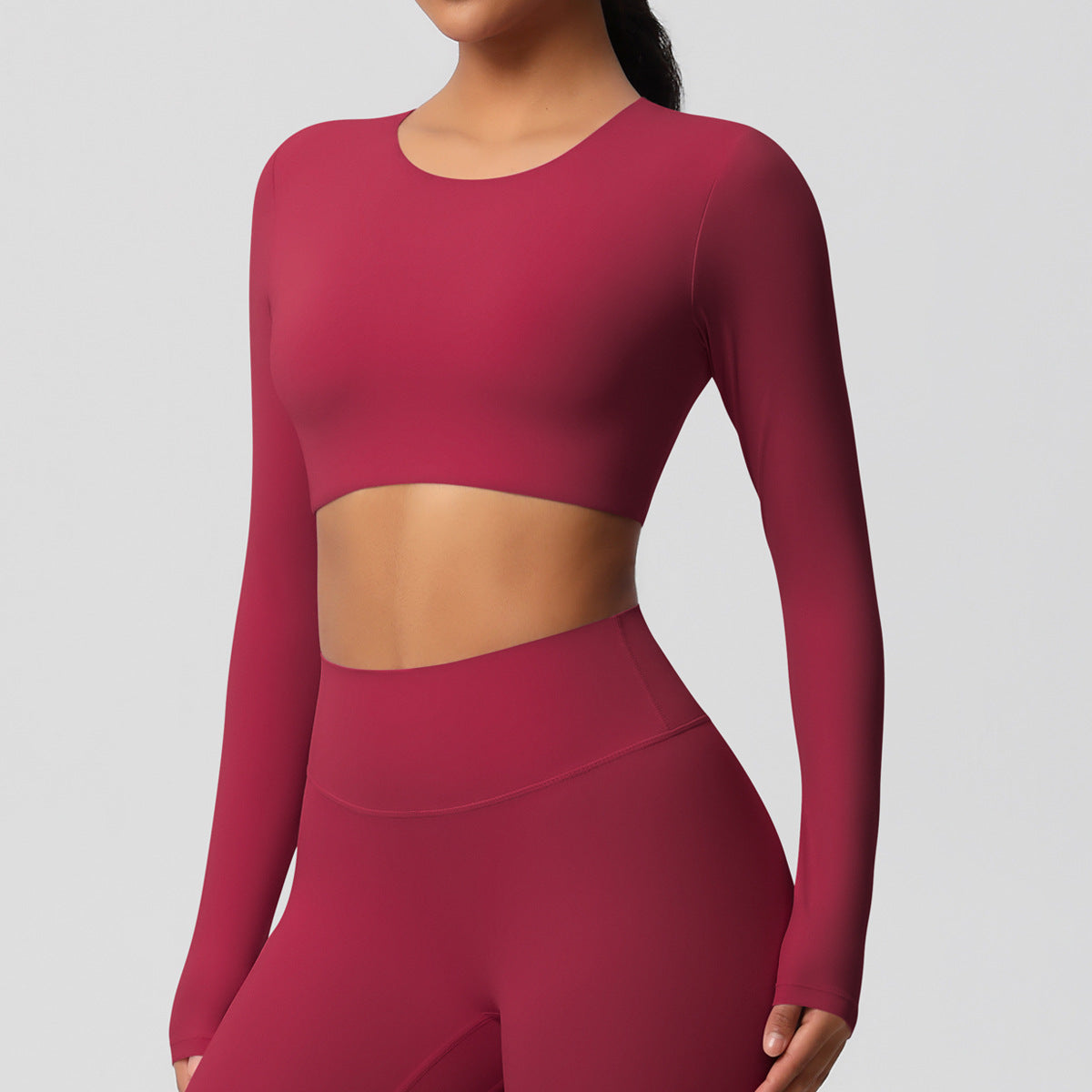Yoga pants set for women in a solid color
