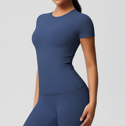 Yoga pants set for women in a solid color