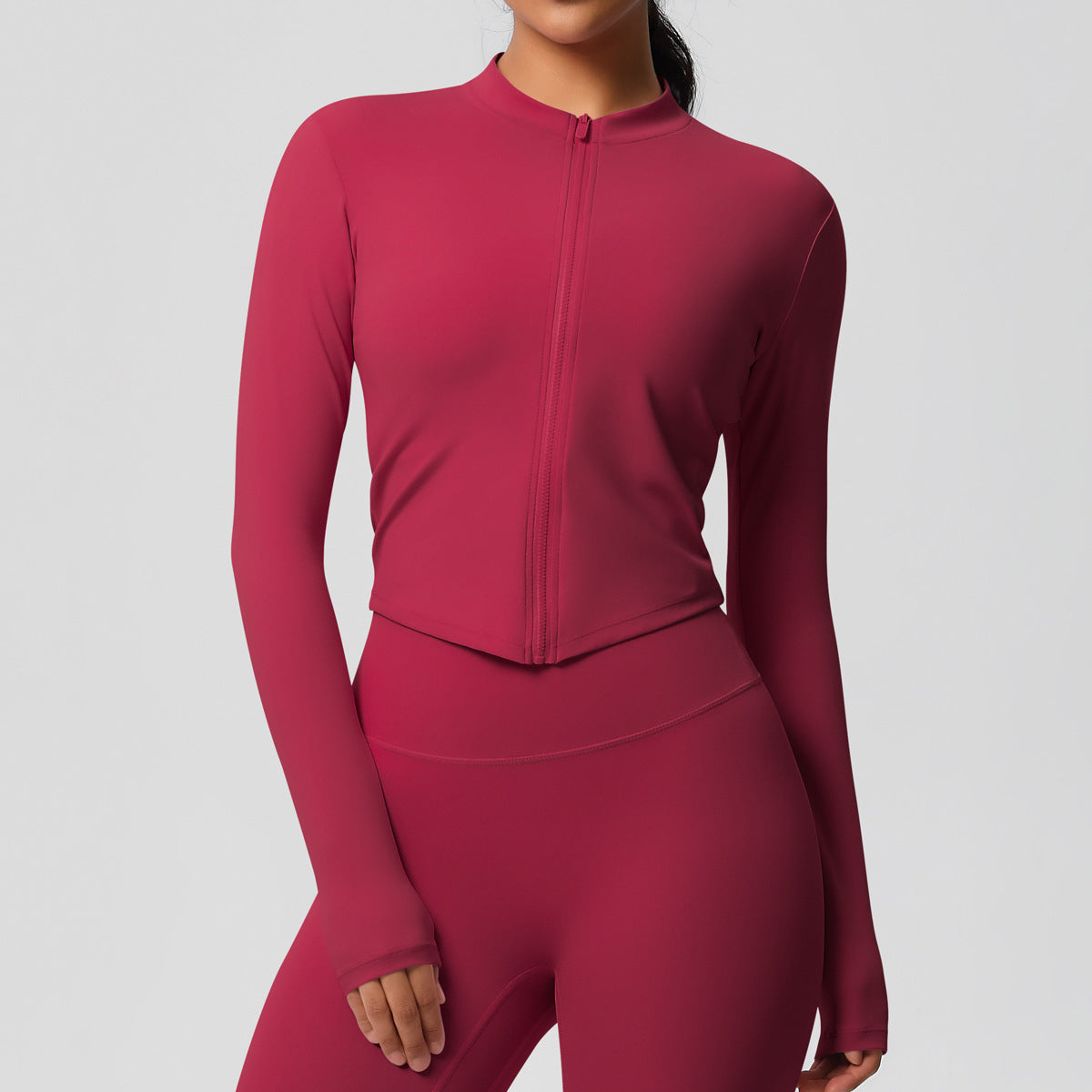 Yoga pants set for women in a solid color