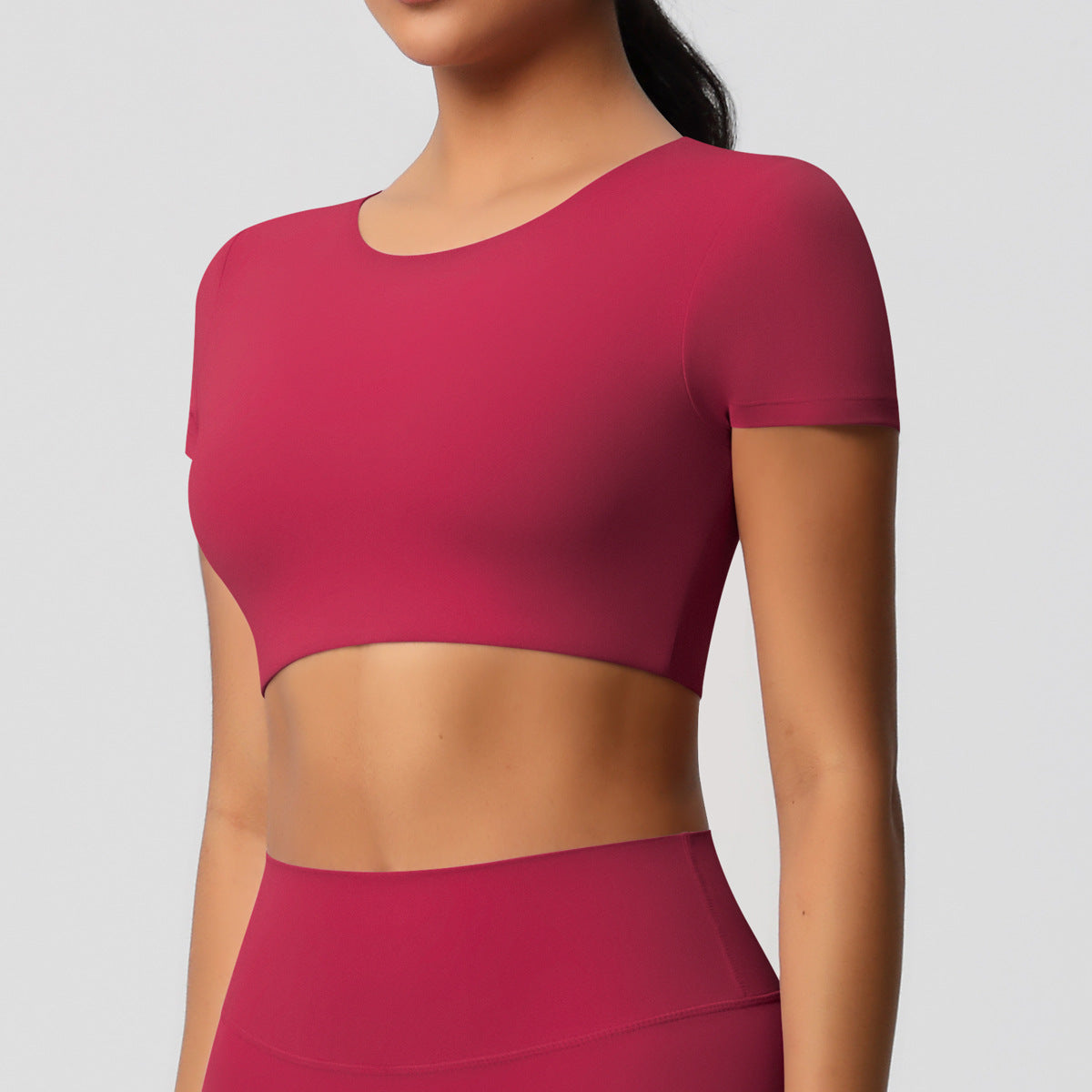 Yoga pants set for women in a solid color