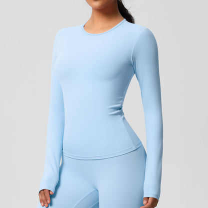 Yoga pants set for women in a solid color