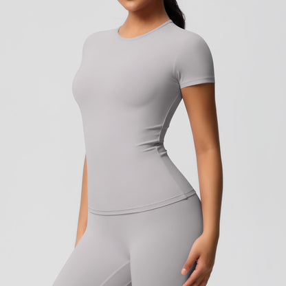 Yoga pants set for women in a solid color